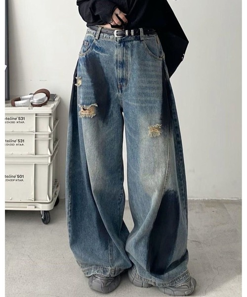inst.ALL(インストール)の「ペイントダメージバレルーズデニムパンツ(デニムパンツ・レディース・サックスブルー・L/M/S)」の1枚目の写真