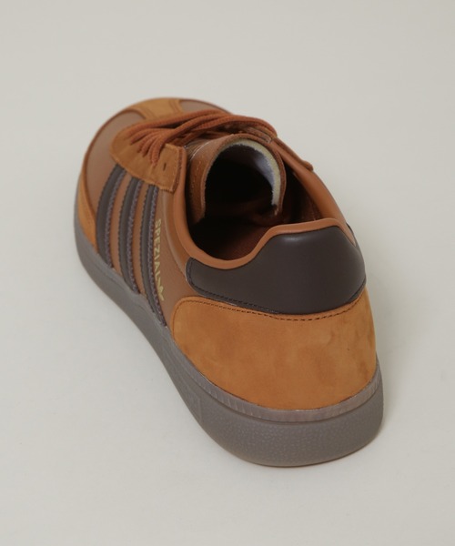 adidas(アディダス)の「adidas/HANDBALL SPEZIAL(スニーカー・メンズ・ブラウン・26/27/28)」の2枚目の写真