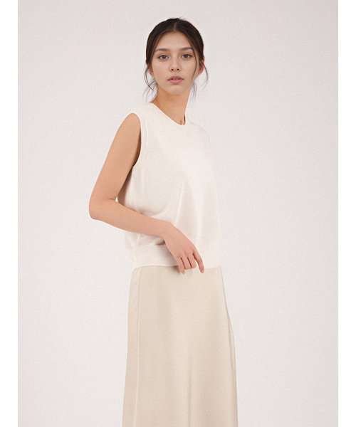 ACUD（アクド）の「Linen Round Neck Sleeveless Knit _Ivory（ニット/セーター・レディース・アイボリー・FREE）」の4枚目の写真