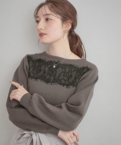 couture brooch(クチュールブローチ)の「【洗える・通勤】レース ドッキング ニット(ニット/セーター・レディース・オフホワイト/チャコールグレー/サンドベージュ・36/38/40/42)」の3枚目の写真