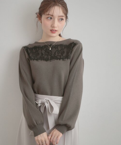 couture brooch(クチュールブローチ)の「【洗える・通勤】レース ドッキング ニット(ニット/セーター・レディース・オフホワイト/チャコールグレー/サンドベージュ・36/38/40/42)」の22枚目の写真