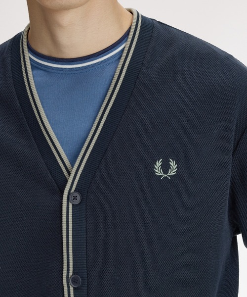 FRED PERRY（フレッドペリー）の「Tipped Pique Texture Cardigan／ティップラインピケテクスチャーカーディガン（カーディガン/ボレロ・メンズ・ネイビー・S/M/L）」の3枚目の写真