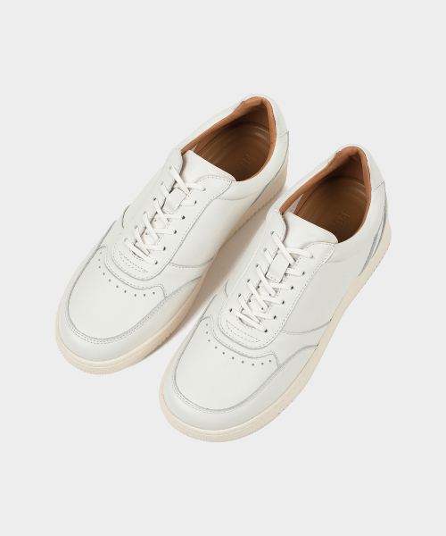 PEMONT(ペモーント)の「serve (retro)(スニーカー・レディース・その他・26cm/27.5cm/26.5cm/25.5cm/28cm/27cm/25cm/24.5cm/24cm/22.5cm)」の4枚目の写真