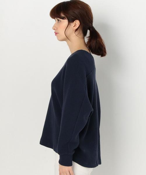 Another Edition（アナザーエディション）の「Vネック変形ワッフルプルオーバー/AEBC V/Nヘンケイ ワッフルPO◆（Tシャツ/カットソー・レディース・オフホワイト/グレー/ネイビー・FREE）」の4枚目の写真