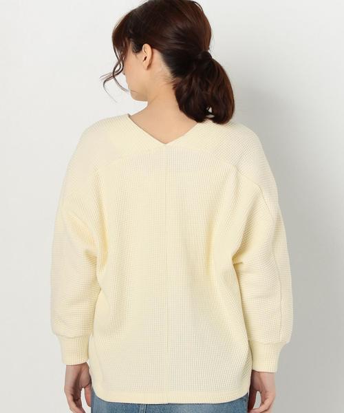 Another Edition（アナザーエディション）の「Vネック変形ワッフルプルオーバー/AEBC V/Nヘンケイ ワッフルPO◆（Tシャツ/カットソー・レディース・オフホワイト/グレー/ネイビー・FREE）」の17枚目の写真