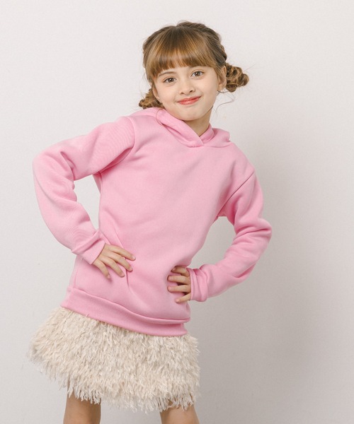 URBAN CHERRY（アーバンチェリー）の「リボンチェリーバッグロゴプリントフーディ（その他トップス・キッズ・ピンク/ブラック・130cm/120cm/140cm/110cm/150cm）」の2枚目の写真