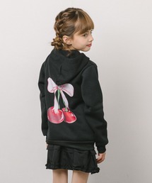 URBAN CHERRY | リボンチェリーバッグロゴプリントフーディ(その他トップス)