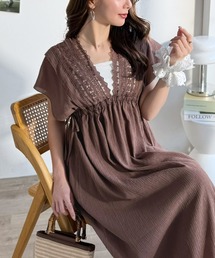 mily bilet（ミウィビレット）の「【mily bilet】甘さを抑えて上品に華やぐ。ナチュラルムードな レース使い楊柳フレアワンピース（ワンピース）」