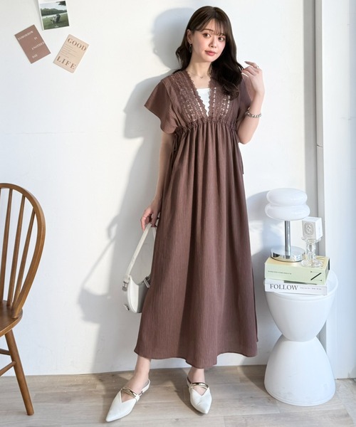 mily bilet(ミウィビレット)の「【mily bilet】甘さを抑えて上品に華やぐ。ナチュラルムードな レース使い楊柳フレアワンピース(ワンピース・レディース・ブラック/ブラウン/オフホワイト・SMALL/X-LARGE/MEDIUM/LARGE)」の22枚目の写真