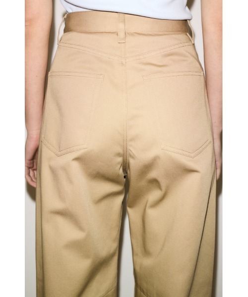 THROW by SLY(スローバイスライ)の「THROW J/W ADJUST CURVE TWILL PT ジャストウエストアジャストカーブツイルパンツ 冬服 春服(スラックス・レディース・ベージュ・1/0)」の7枚目の写真