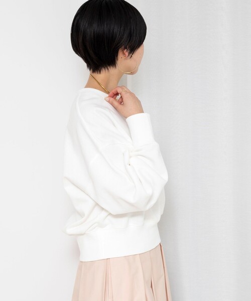 NOLLEY’S Sophi(ノーリーズソフィ)の「ウォッシャブルスウェットプルオーバー(スウェット・レディース・ネイビー/ホワイト/ライトグレー・38)」の8枚目の写真