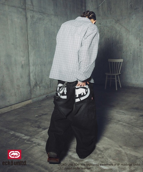ecko unltd.(エコーアンリミテッド)の「ECKO UNLTD./別注ワイドペインターデニム(デニムパンツ・メンズ・ブラック/ブラック系・S/M/L/XL)」の14枚目の写真