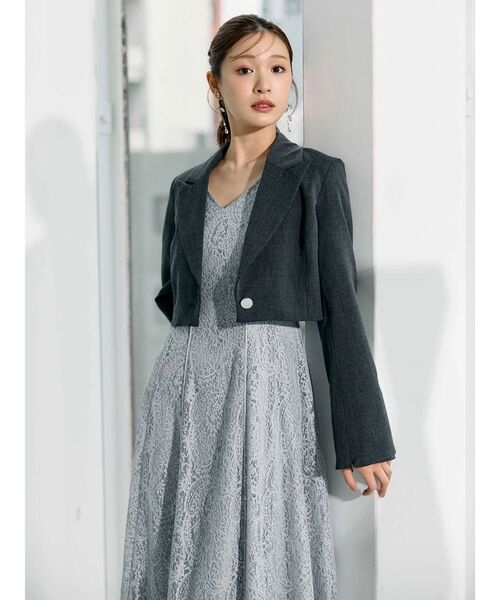 MERCURYDUO（マーキュリーデュオ）の「【セットアップ着用可】クロップドジャケット（テーラードジャケット・レディース・チャコールグレー/アイボリー・FREE）」の4枚目の写真