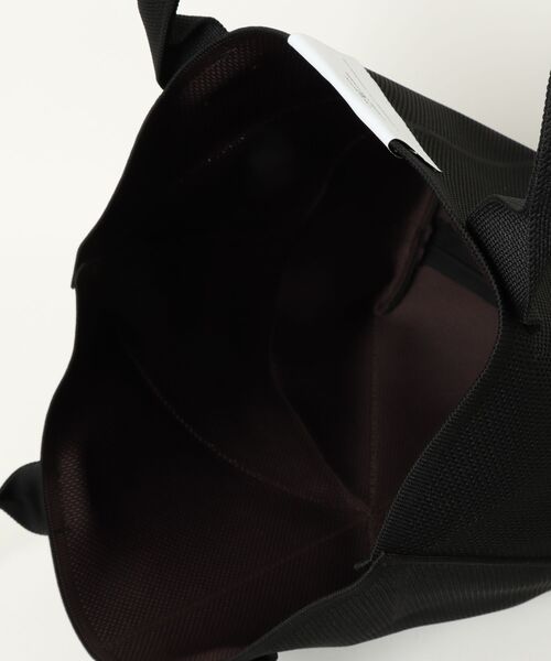 DRAW（ドロー）の「DRAW(ドロー) / 折り畳み式バッグ LARGE Fold Bag Medium（ハンドバッグ・レディース・ブラック/ベージュ/ネイビー/ダークブラウン・FREE）」の18枚目の写真