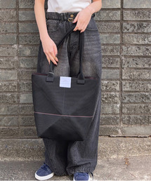 DRAW（ドロー）の「DRAW(ドロー) / 折り畳み式バッグ LARGE Fold Bag Medium（ハンドバッグ）」