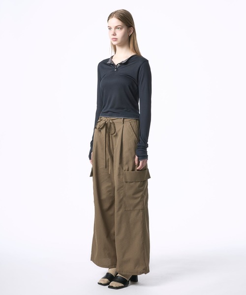 Nora Lily elle(ノラリリーエル)の「【Nora Lily】「elle」Cargo Check Wide Pants(デニムパンツ・レディース・ネイビー/ブラウン/ホワイト・FREE)」の15枚目の写真