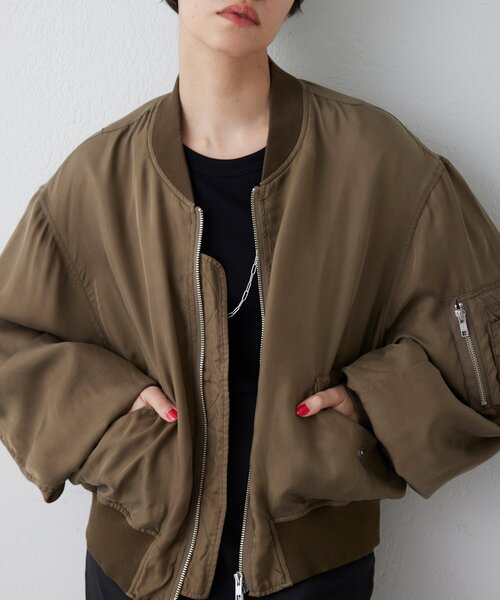 Whim Gazette(ウィムガゼット)の「シルキーキュプラブルゾン(MA-1・レディース・カーキ/ベージュ・FREE)」の22枚目の写真