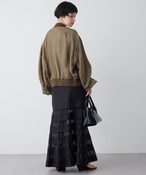 Whim Gazette(ウィムガゼット)の「シルキーキュプラブルゾン(MA-1・レディース・カーキ/ベージュ・FREE)」の17枚目の写真