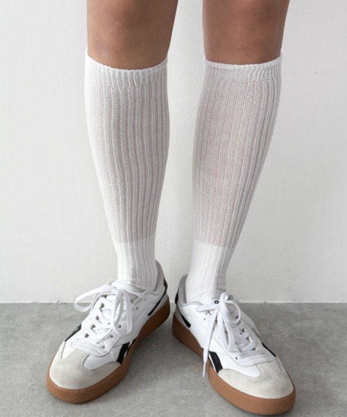 WEGO(ウィゴー)の「WEGO/2wayルーズフィットリブハイソックス(ソックス/靴下・レディース・ホワイト/ブラック・23-25cm)」の5枚目の写真