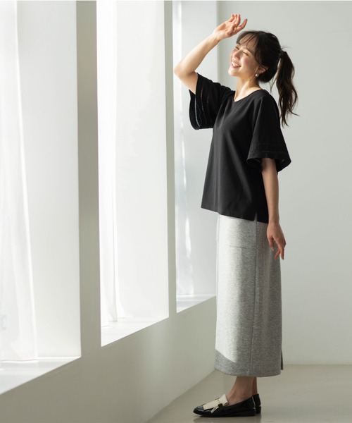 SHOO・LA・RUE(シューラルー)の「ハシゴレースフレアスリーブTシャツ(Tシャツ/カットソー・レディース・オフホワイト/ブラック・02/03)」の17枚目の写真