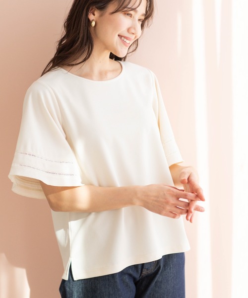 SHOO・LA・RUE(シューラルー)の「ハシゴレースフレアスリーブTシャツ(Tシャツ/カットソー・レディース・オフホワイト/ブラック・02/03)」の19枚目の写真