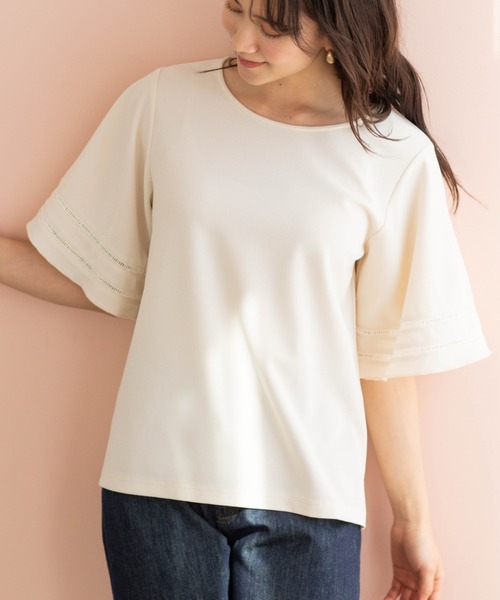SHOO・LA・RUE(シューラルー)の「ハシゴレースフレアスリーブTシャツ(Tシャツ/カットソー・レディース・オフホワイト/ブラック・02/03)」の8枚目の写真