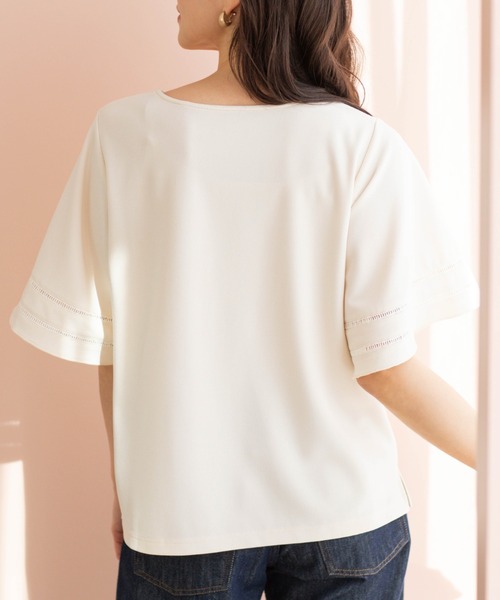 SHOO・LA・RUE(シューラルー)の「ハシゴレースフレアスリーブTシャツ(Tシャツ/カットソー・レディース・オフホワイト/ブラック・02/03)」の10枚目の写真