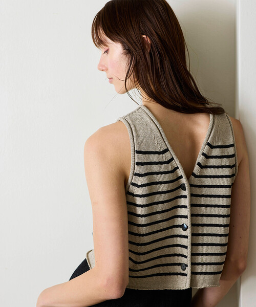 WALANCE(ワランス)の「WALANCE | 2way ペーパーニット ノースリーブトップ WOMEN(ベスト・レディース・ベージュ系その他/ブラック・F)」の1枚目の写真