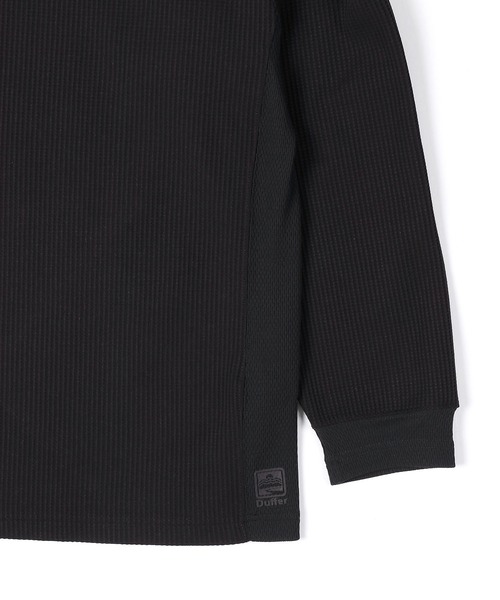 The DUFFER of ST.GEORGE（ザダファーオブセントジョージ）の「QUICK DRY WAFFLE LONG SLEEVE TEE：吸水速乾 ワッフルTシャツ / サーマル ロンT / テックウェア / アウトドアトップス（Tシャツ/カットソー・メンズ・ブラック/グレー・MEDIUM/X-LARGE/LARGE）」の12枚目の写真