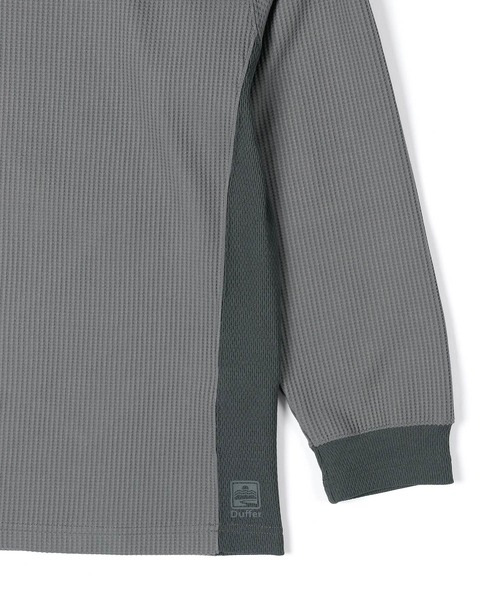 The DUFFER of ST.GEORGE（ザダファーオブセントジョージ）の「QUICK DRY WAFFLE LONG SLEEVE TEE：吸水速乾 ワッフルTシャツ / サーマル ロンT / テックウェア / アウトドアトップス（Tシャツ/カットソー・メンズ・ブラック/グレー・MEDIUM/X-LARGE/LARGE）」の13枚目の写真