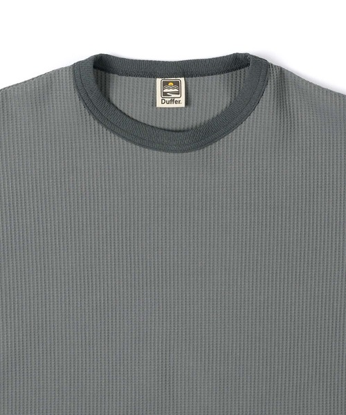 The DUFFER of ST.GEORGE（ザダファーオブセントジョージ）の「QUICK DRY WAFFLE LONG SLEEVE TEE：吸水速乾 ワッフルTシャツ / サーマル ロンT / テックウェア / アウトドアトップス（Tシャツ/カットソー・メンズ・ブラック/グレー・MEDIUM/X-LARGE/LARGE）」の11枚目の写真