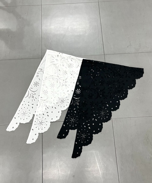 BARNYARDSTORM(バンヤードストーム)の「BARNYARDSTORM / カットワーク刺繍スカーフ【『ネルソンさん』YouTubeご紹介アイテム】(バンダナ/スカーフ・レディース・ホワイト/ブラック・FREE)」の6枚目の写真