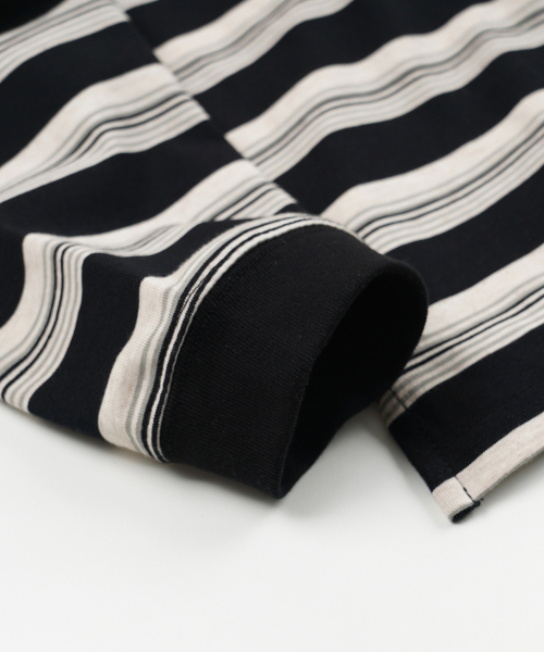 FRIZMWORKS(フリズムワークス)の「BLOCK STRIPE LONG SLEEVE TEE _ BLACK(Tシャツ/カットソー・メンズ・その他・SMALL/MEDIUM/LARGE/X-LARGE)」の4枚目の写真