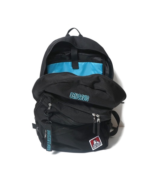 BEN DAVIS(ベンデイビス)の「WATER PROOF DAYPACK(防水素材)(バックパック/リュック・メンズ・ブラック×レッド/ブラック×グリーン/ブラック×ホワイト・FREE)」の4枚目の写真