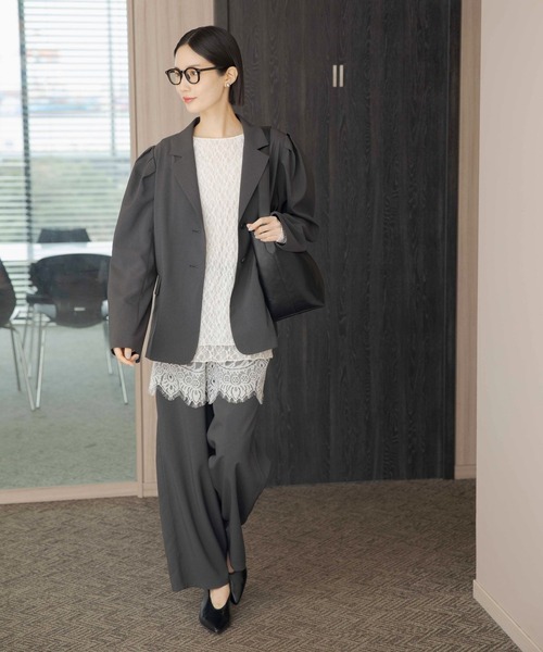 LEPSIM(レプシィム)の「《オフィスライン》レースレイヤードパンツ 637923(その他パンツ・レディース・ベージュ/チャコールグレー・FREE)」の6枚目の写真