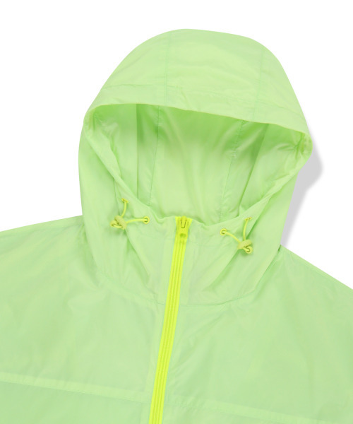 WKNDRS(ウィーキャンドース)の「LIGHTWEIGHT WINDBREAKER (LIME)(ナイロンジャケット・レディース・その他・SMALL/MEDIUM/LARGE)」の3枚目の写真