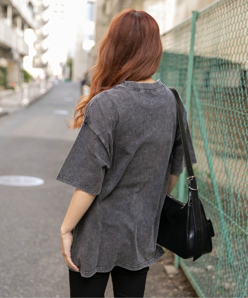 GORGE(ゴージ)の「《ピグメント・ドッグ》Tシャツ/カジュアル×ストリート/春夏/全3色(Tシャツ/カットソー・レディース・スミクロ/ピンク/グレー・F)」の6枚目の写真