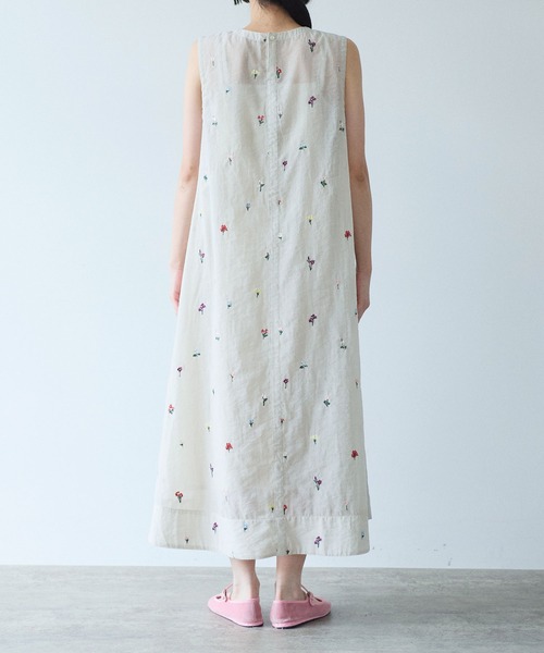 yuni（ユニ　）の「Cotton/Nylon sheer floral刺繍　ワンピース（ワンピース・レディース・ベージュ/グレー・FREE）」の8枚目の写真