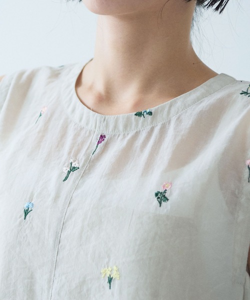 yuni（ユニ　）の「Cotton/Nylon sheer floral刺繍　ワンピース（ワンピース・レディース・ベージュ/グレー・FREE）」の9枚目の写真