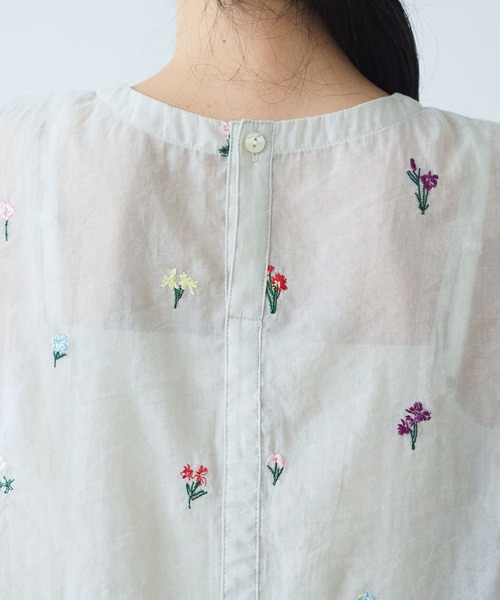 yuni（ユニ　）の「Cotton/Nylon sheer floral刺繍　ワンピース（ワンピース・レディース・ベージュ/グレー・FREE）」の11枚目の写真