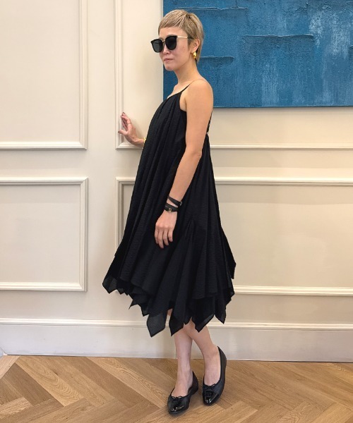 JENNE(ジェンヌ)の「サッカー生地サマーワンピース(日本製綿生地)(ワンピース・レディース・レッド/ブラック・SMALL/MEDIUM/LARGE)」の9枚目の写真