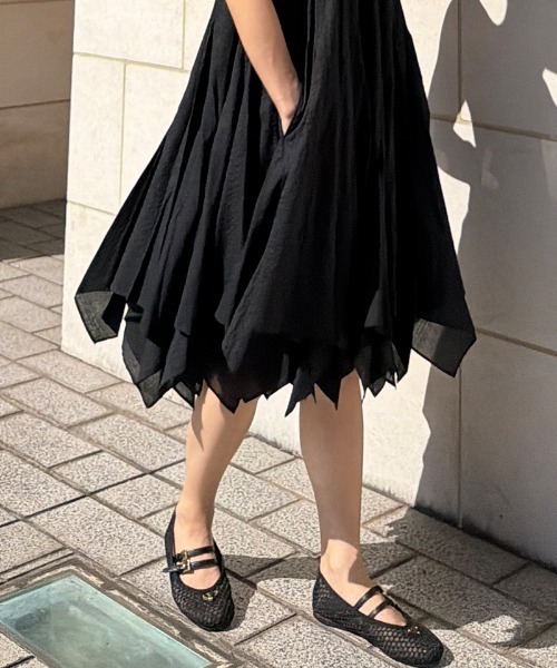 JENNE(ジェンヌ)の「サッカー生地サマーワンピース(日本製綿生地)(ワンピース・レディース・レッド/ブラック・SMALL/MEDIUM/LARGE)」の11枚目の写真