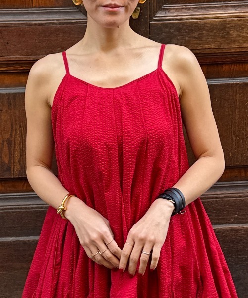 JENNE(ジェンヌ)の「サッカー生地サマーワンピース(日本製綿生地)(ワンピース・レディース・レッド/ブラック・SMALL/MEDIUM/LARGE)」の16枚目の写真
