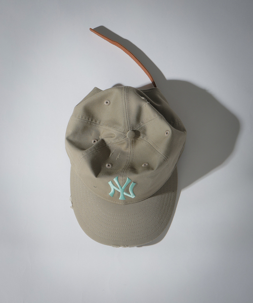 NEW ERA（ニューエラ）の「NEW ERA / ニューエラ 別注 9THIRTY(TM) ハードウォッシュ ヤンキース（キャップ・メンズ・グリーン/グレー系その他・FREE）」の2枚目の写真
