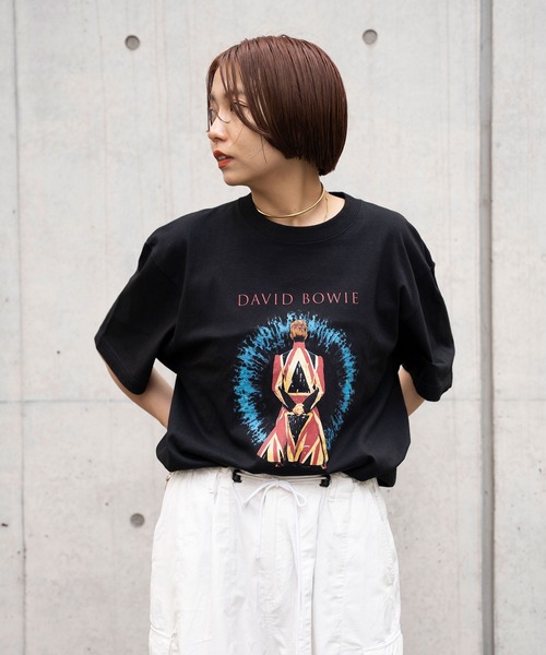 ＪＵＧＬＡＮＳ（ユグランス）の「David Bowie デヴィッドボウイ 半袖 プリント アーティスト Tシャツ ブラック（Tシャツ/カットソー・メンズ・ブラック・M/L/XL）」の17枚目の写真