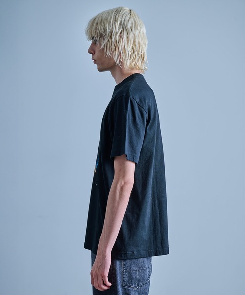 ＪＵＧＬＡＮＳ（ユグランス）の「David Bowie デヴィッドボウイ 半袖 プリント アーティスト Tシャツ ブラック（Tシャツ/カットソー・メンズ・ブラック・M/L/XL）」の8枚目の写真