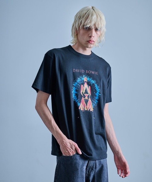 ＪＵＧＬＡＮＳ（ユグランス）の「David Bowie デヴィッドボウイ 半袖 プリント アーティスト Tシャツ ブラック（Tシャツ/カットソー・メンズ・ブラック・M/L/XL）」の9枚目の写真