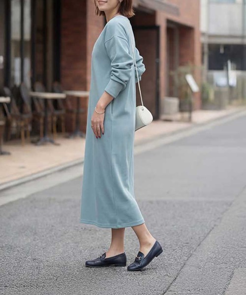 STYLE DELI（スタイルデリ）の「リブ生地relaxストレートワンピース（ワンピース・レディース・ライトブルー/ブラック・02/01）」の9枚目の写真