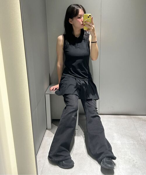 MUSINSA STANDARD WOMAN（ムシンサスタンダードウーマン）の「[クールタンダード] ウィメンズ ローライズ スリムフレア デニムパンツ [ウォッシュドブラック]（デニムパンツ・レディース・その他・24/25/26/27/28/29/30）」の14枚目の写真