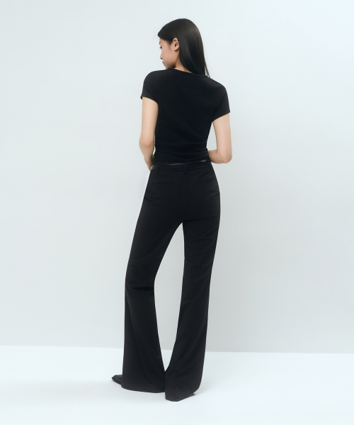 MUSINSA STANDARD WOMAN（ムシンサスタンダードウーマン）の「[クールタンダード] ウィメンズ ローライズ フレア スラックス [ブラック]（スラックス・レディース・その他・31/32/34/25/26/27/28/29/30/24）」の15枚目の写真